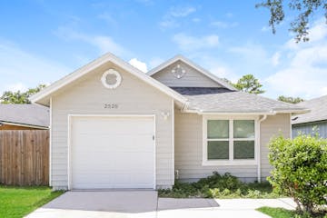 2520 Townsquare Dr JACKSONVILLE, FL 32216